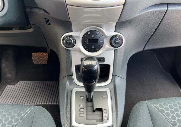 Ford Fiesta cena 27900 przebieg: 112000, rok produkcji 2010 z Rzeszów małe 106